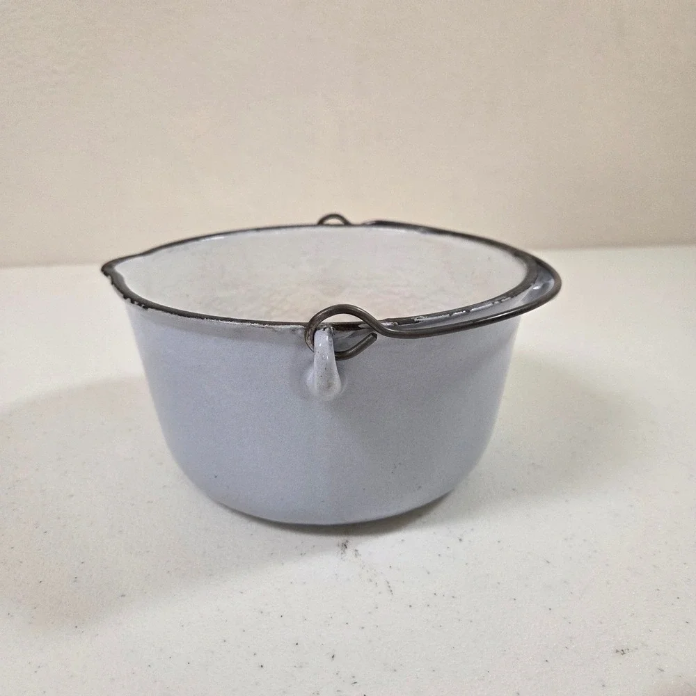 Vtg Vollrath ware Light Blue Enamelware Small Cauldron Pot Wire Bail Handle #‎ 2